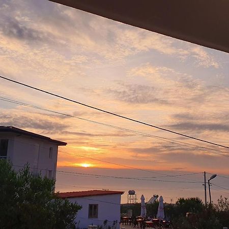 Mihal Suites Sarandë Eksteriør billede