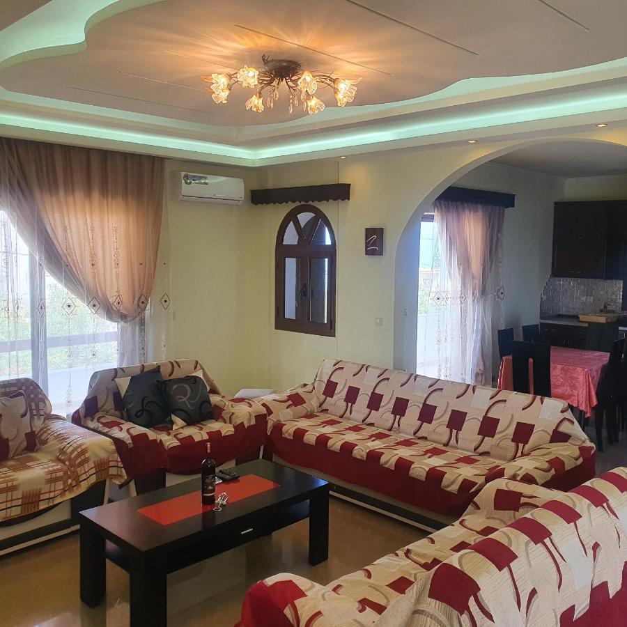 Mihal Suites Sarandë Eksteriør billede