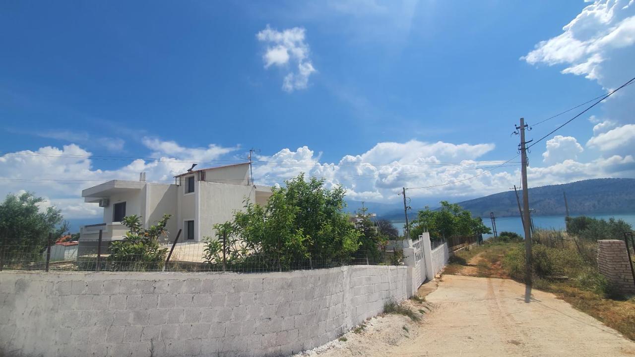 Mihal Suites Sarandë Eksteriør billede