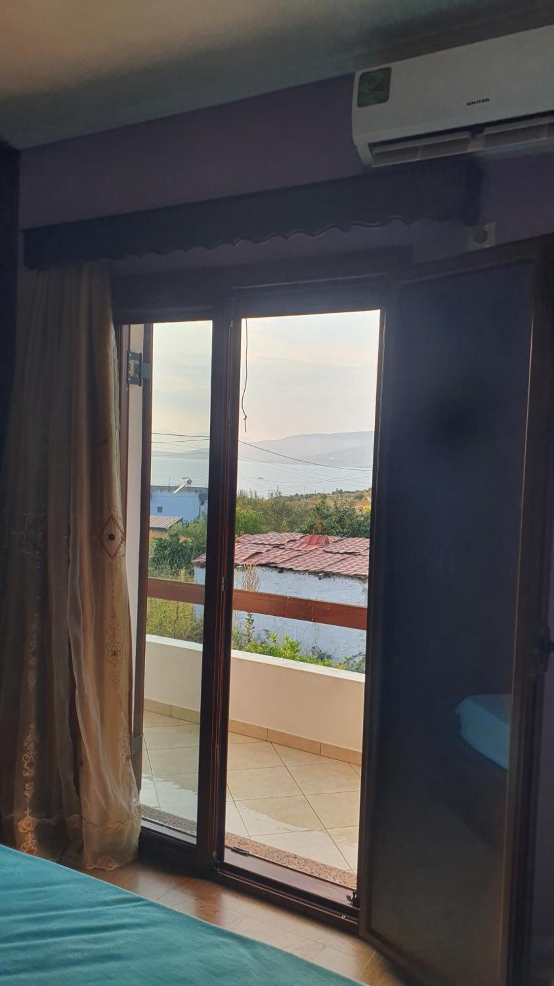 Mihal Suites Sarandë Eksteriør billede