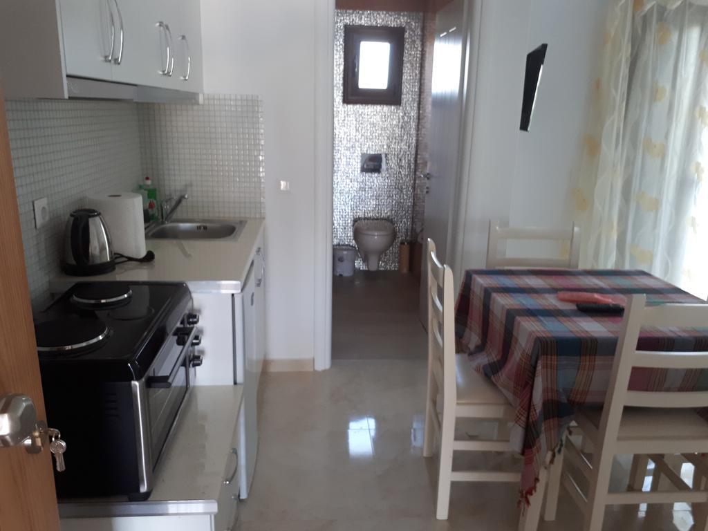 Mihal Suites Sarandë Eksteriør billede