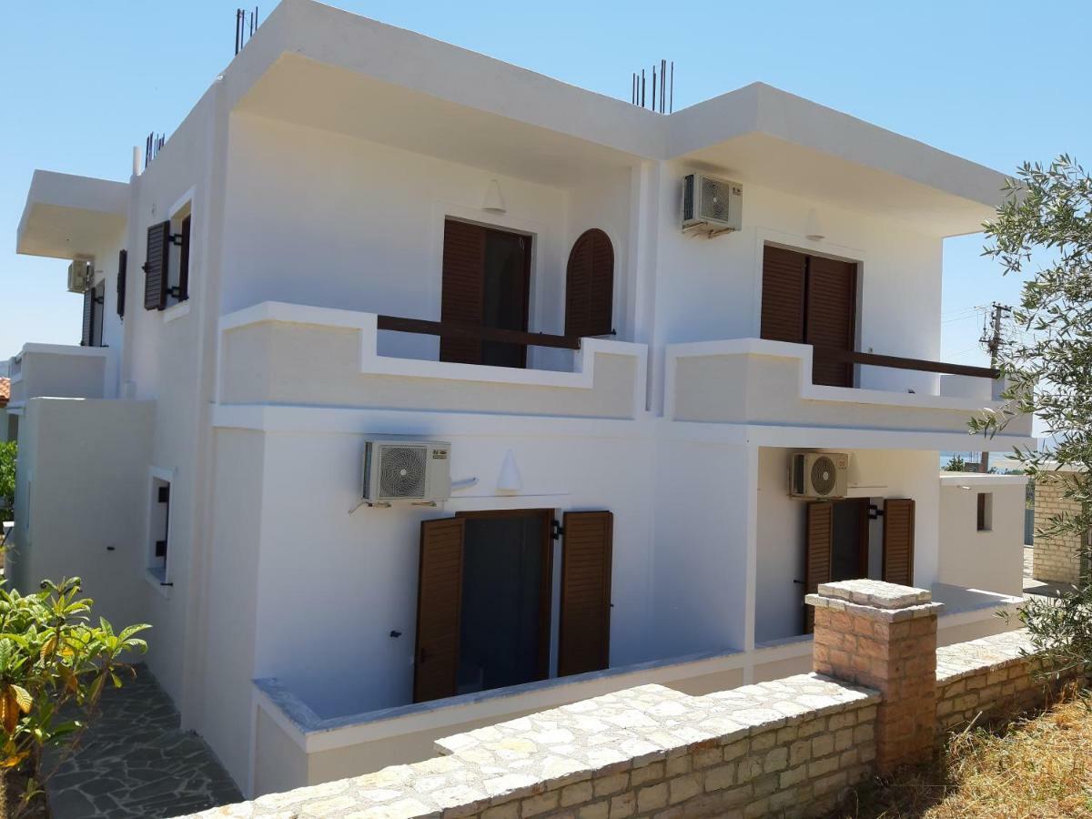 Mihal Suites Sarandë Eksteriør billede